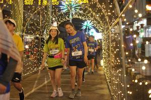 BIB: 3164, 3341
                            <button type="button" onclick="openModal(26274515)" class="btn btn-primary btn-sm float-right btn-popup" data-toggle="modal" data-target=".modal-high-quality">
                        <i class="fas fa-shopping-cart"></i> Add to Cart
                    </button>
                                            <button type="button" onclick="isThisMe(26274515, true)" class="btn btn-success btn-sm float-right btn-popup btn-isme hidden" data-toggle="tooltip" data-placement="bottom" title="นี่คือรูปของคุณใช่ไหม คลิกที่นี่เพื่อเอาเข้าอัลบั้ม">
                        <i class="fas fa-plus"></i> Add to album
                    </button>
                    <button type="button" onclick="isThisMe(26274515, false)" class="btn btn-warning btn-sm float-right btn-popup btn-isnotme hidden">
                        <i class="fas fa-ban"></i> Remove from album
                    </button>